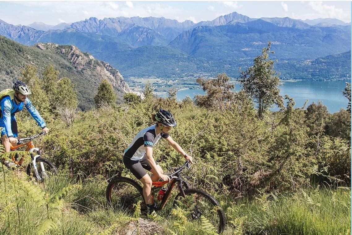 Noleggio E-Bike lago maggiore mottarone